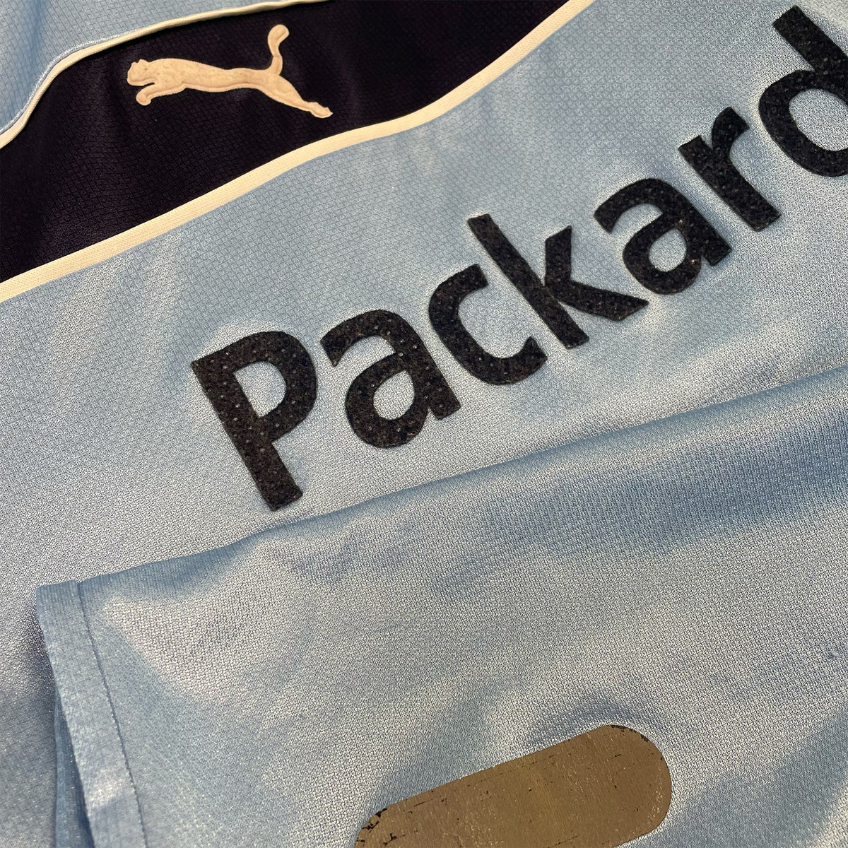 1999-00 Leeds United Away Shirt [Excellent] M — Looking after your Leeds United Away jersey | The Vault