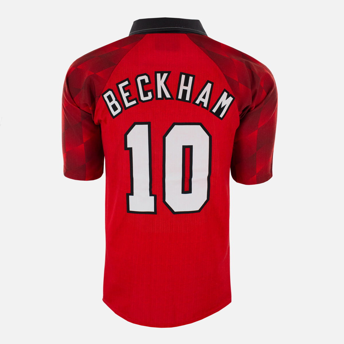 1996-98 Manchester United Home Shirt Beckham 10 [Good] XL — Original Manchester United home football shirt from the 1996-98 season | The Vault