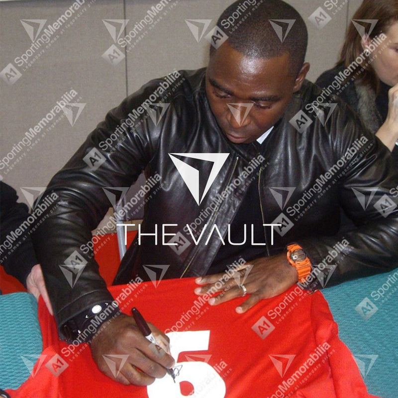 Framed Andy Cole Signed Manchester United Shirt 1999 Treble [Mini]