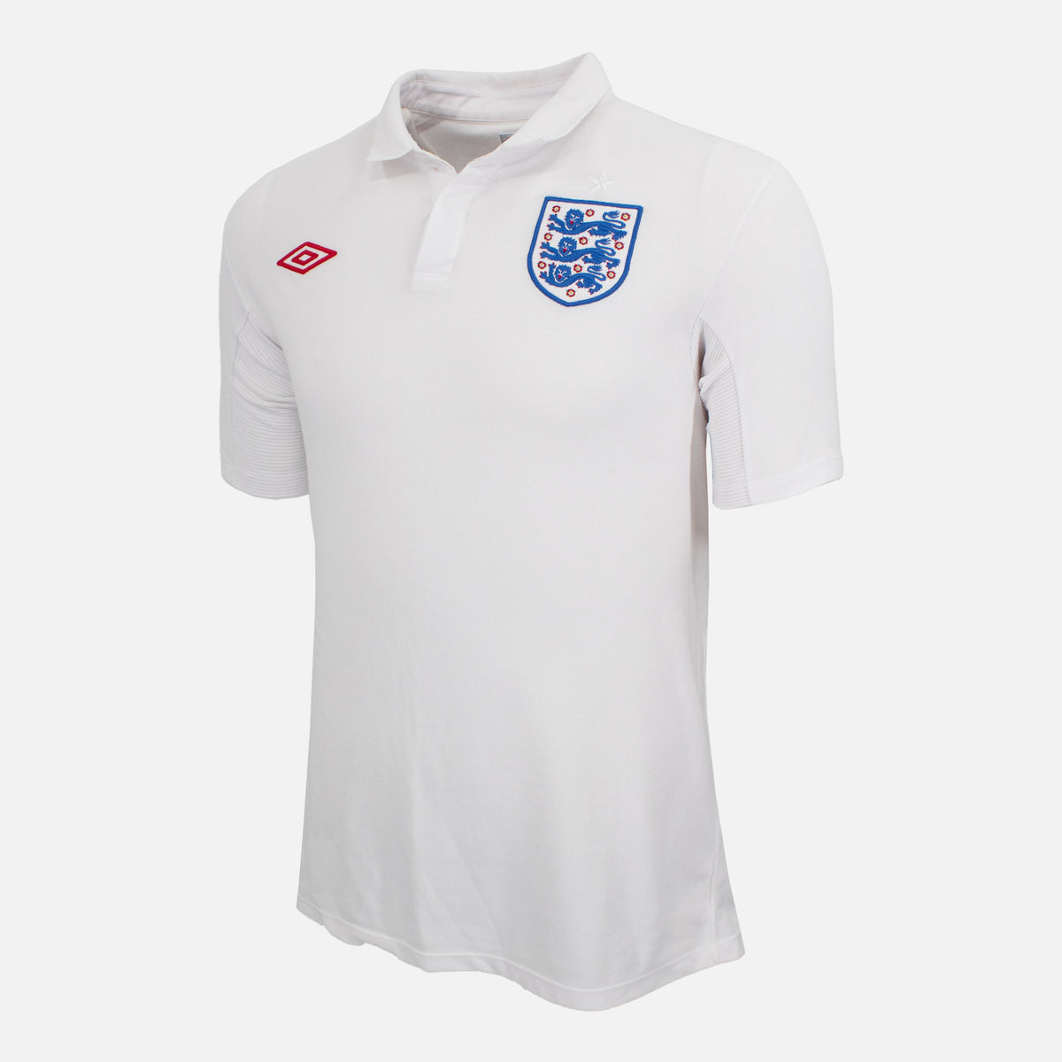 2009-10 England Home Shirt [Perfect] M — Verified official England shirt, condition graded | The Vault