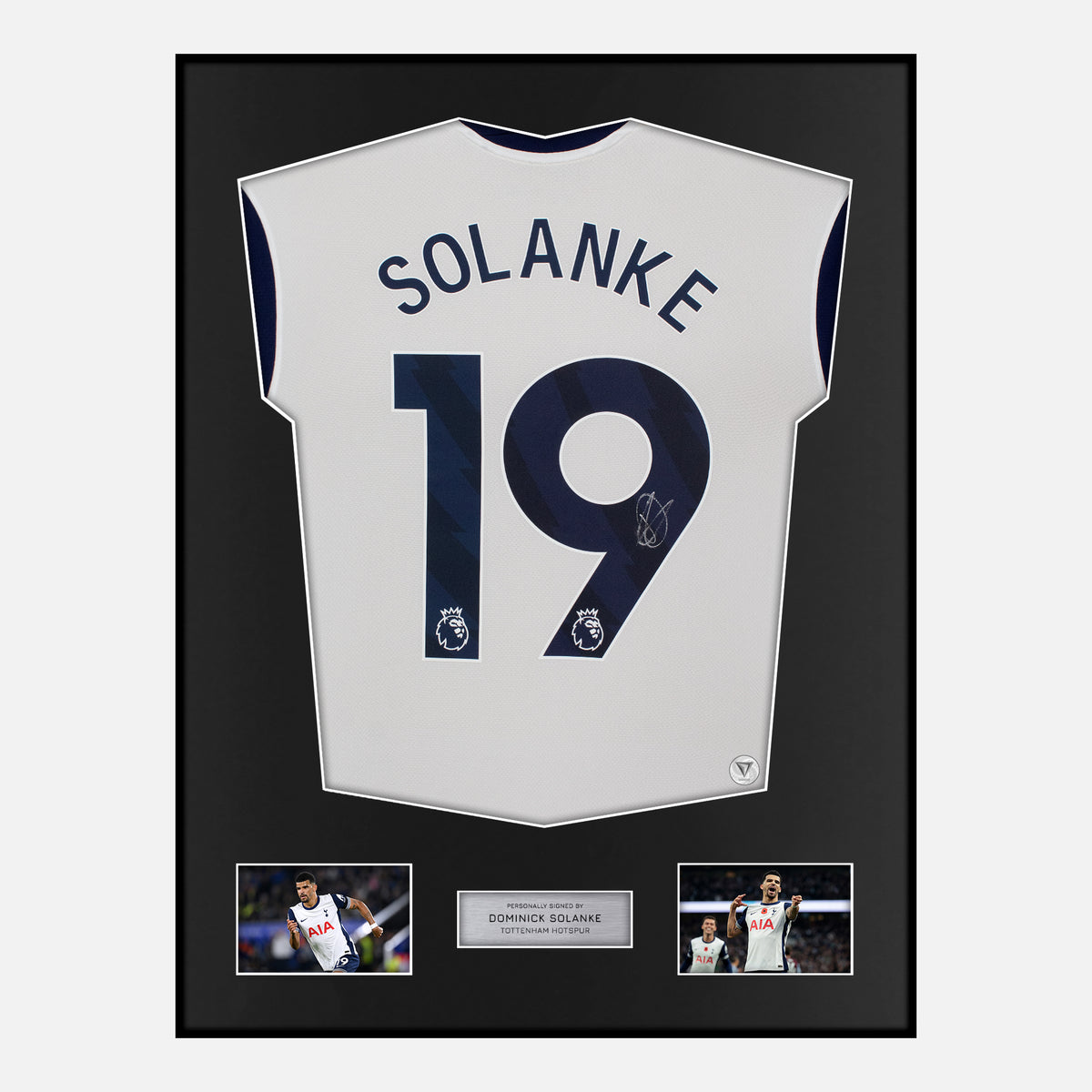 Framed Dominic Solanke Signed Tottenham Hostpur Shirt 2024-25 Home [Classic] — Verified autograph with NFC and certificate | The Vault
