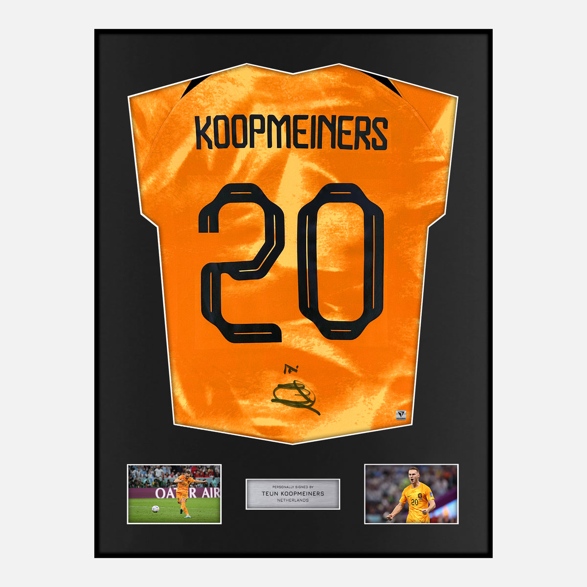 Framed Teun Koopmeiners Signed Netherlands Shirt 2022 World Cup [Classic] — Verified autograph with NFC and certificate | The Vault