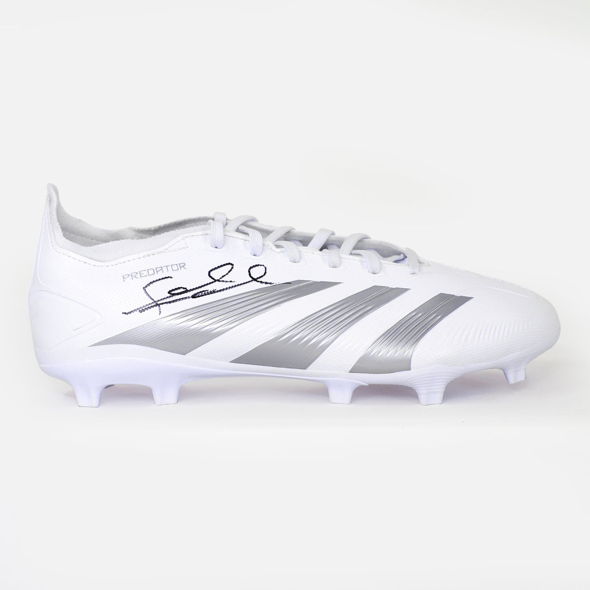 Lampard Signed Football Boot Adidas Predator 24 [Right] — Displaying your Frank Lampard signed boot | The Vault