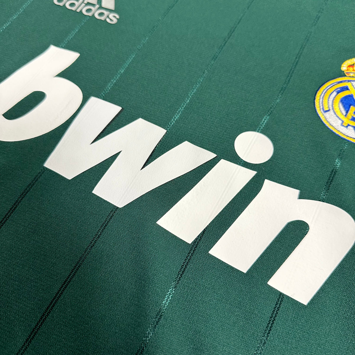 2012-13 Real Madrid Away Shirt Ronaldo 7 [Perfect] S — How we grade our retro Real Madrid shirts | The Vault