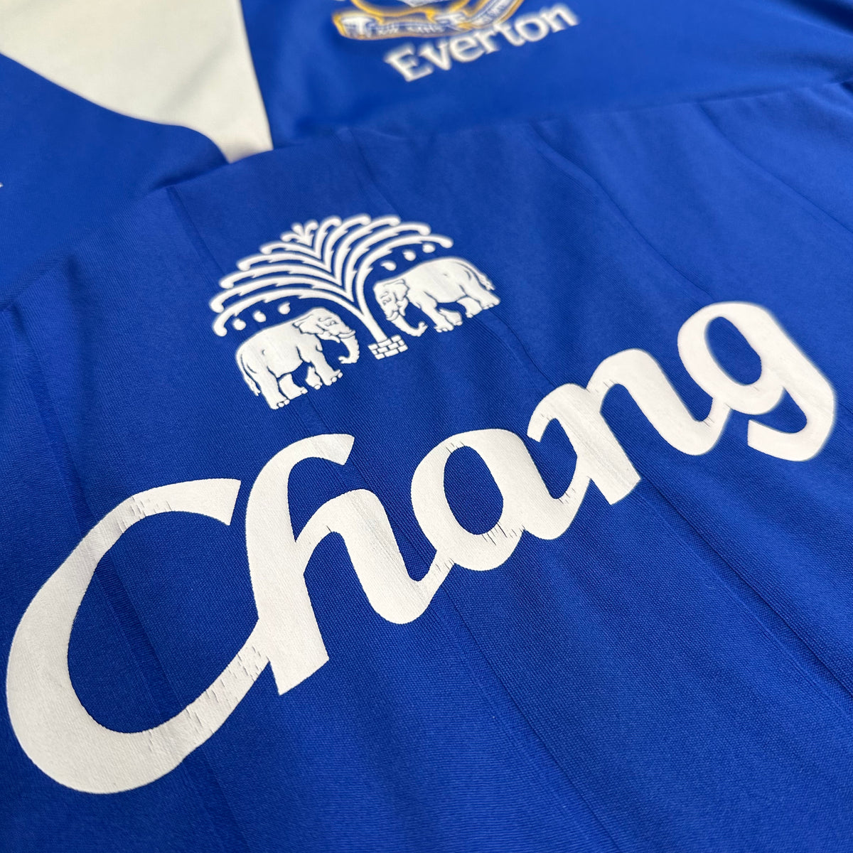 2009-10 Everton Home Shirt [Excellent] L — Looking after your Everton Home jersey | The Vault