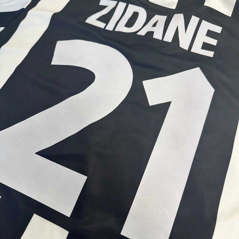 1999-00 Juventus Home Shirt Zidane 21 [Good] L