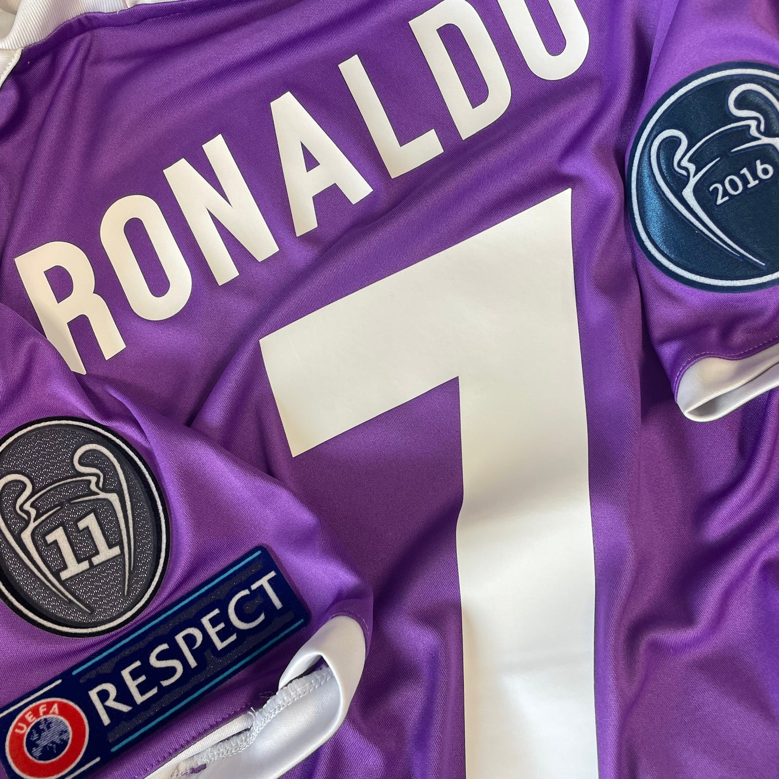 Real Madrid 2017 Purple Ronaldo 7 Size outlet M Retro Jersey Champions League Final