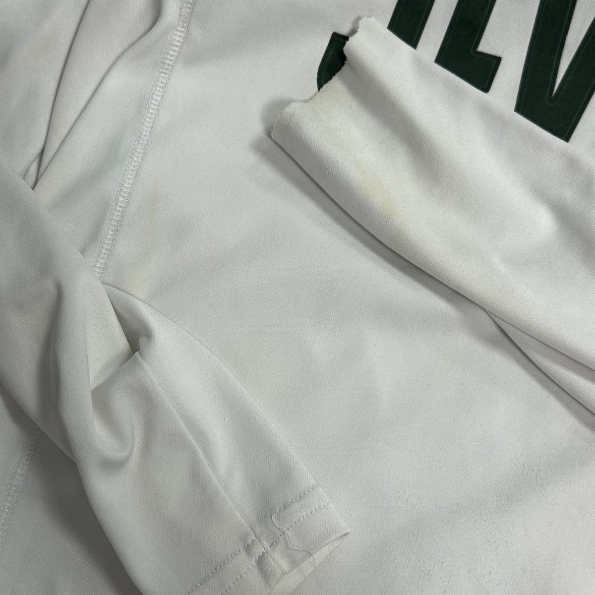 2003-05 Borussia Monchengladbach Home Shirt long sleeve [Fair] L — Looking after your Borussia Monchengladbach Home jersey | The Vault