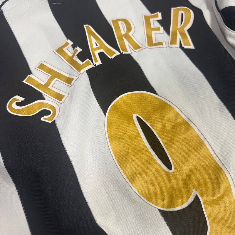 2005-07 Newcastle United Home Shirt Shearer 9 [Excellent] S