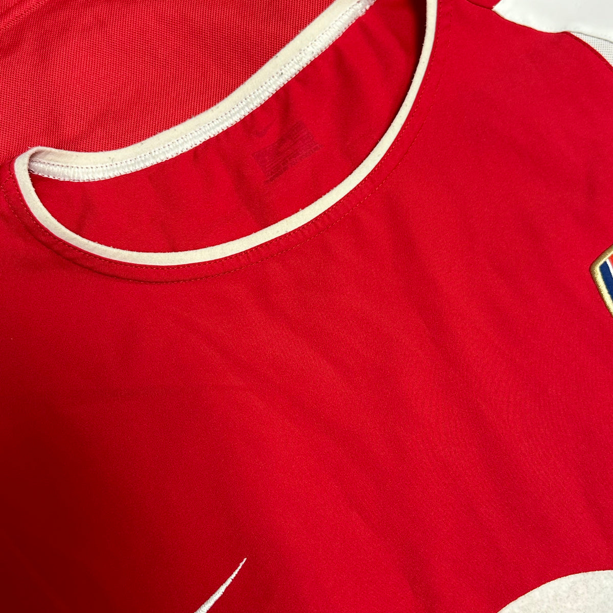 2002-04 Arsenal Home Shirt Henry 14 [Excellent] XXL — Looking after your Arsenal Home jersey | The Vault