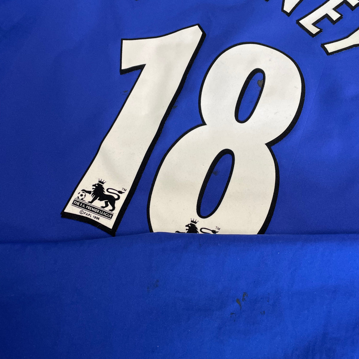 2003-04 Everton Home Shirt Rooney 18 [Good] L — Looking after your Everton Home jersey | The Vault