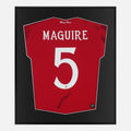 Framed Maguire Signed Shirt, Manchester United Home [Lite]