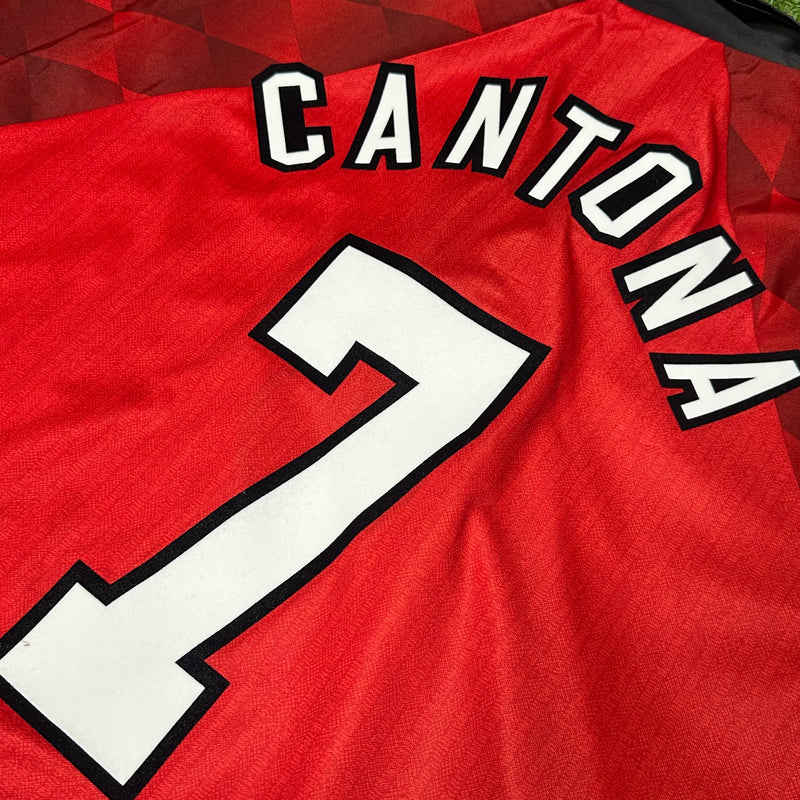 1996-98 Manchester United Home Shirt Cantona 7 [Perfect] L
