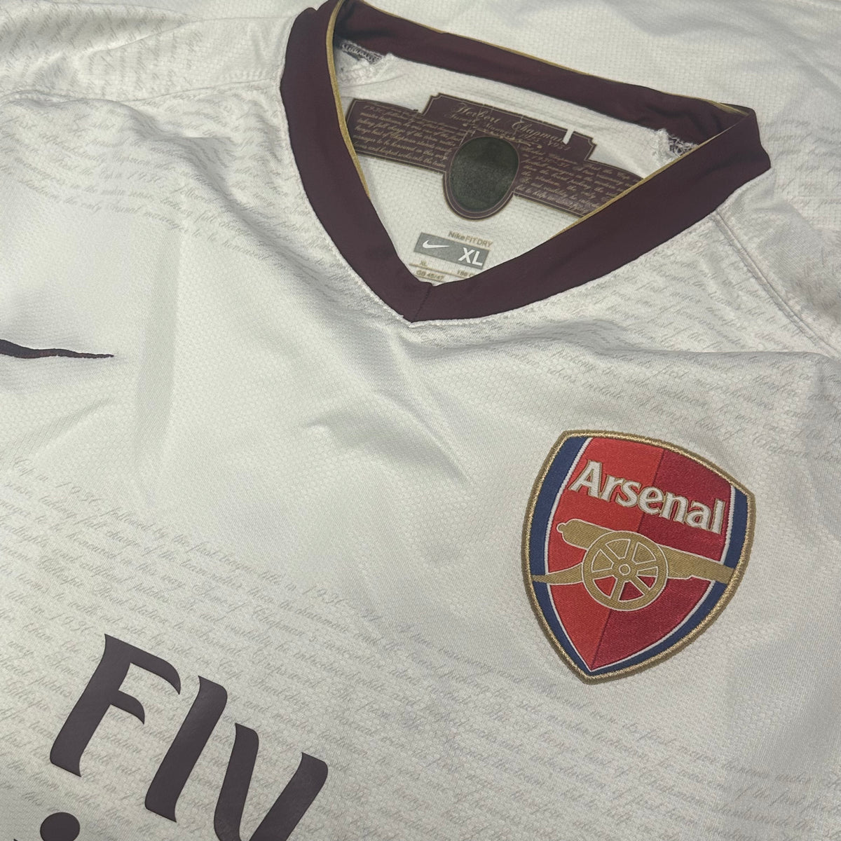 2007-08 Arsenal Away Shirt [Excellent] — Looking after your Arsenal Away jersey | The Vault