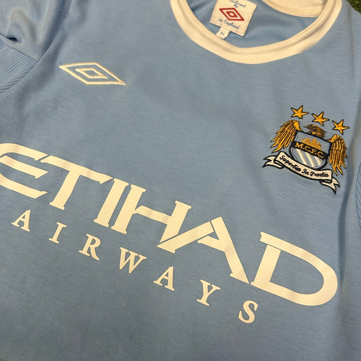 2009-10 Manchester City Home Shirt [Excellent] — Looking after your Manchester City Home jersey | The Vault