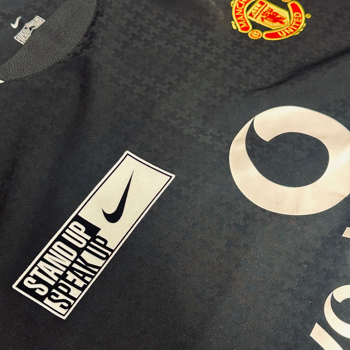 2003-05 Manchester United Away Shirt Stand Up Speak Up [Excellent] — Looking after your Manchester United Away jersey | The Vault