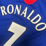 2005-06 Manchester United Away Shirt Ronaldo 7 [Excellent]