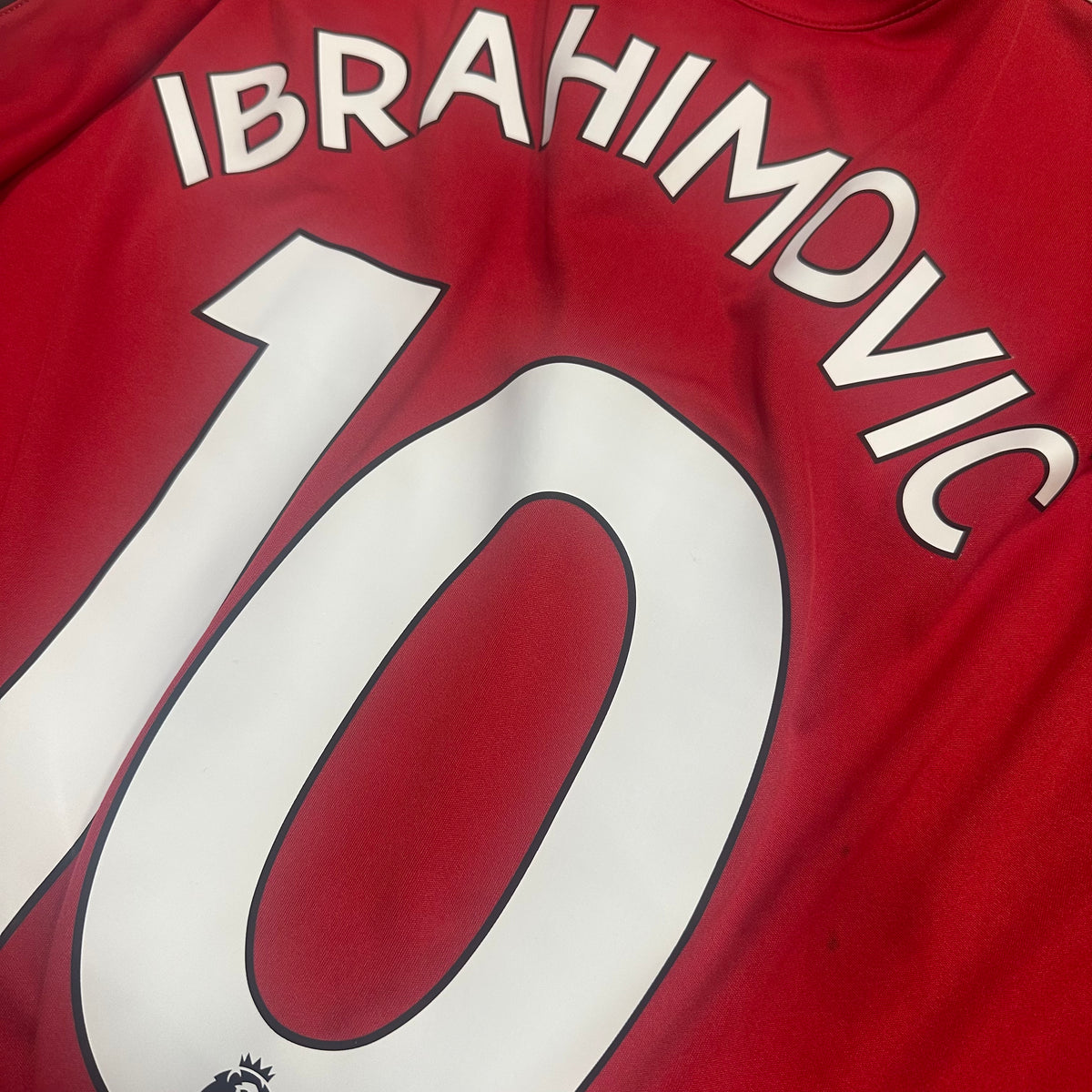 2017-18 Manchester United Home Shirt Ibrahimovic 10 [Excellent] XXL — Looking after your Manchester United Home jersey | The Vault