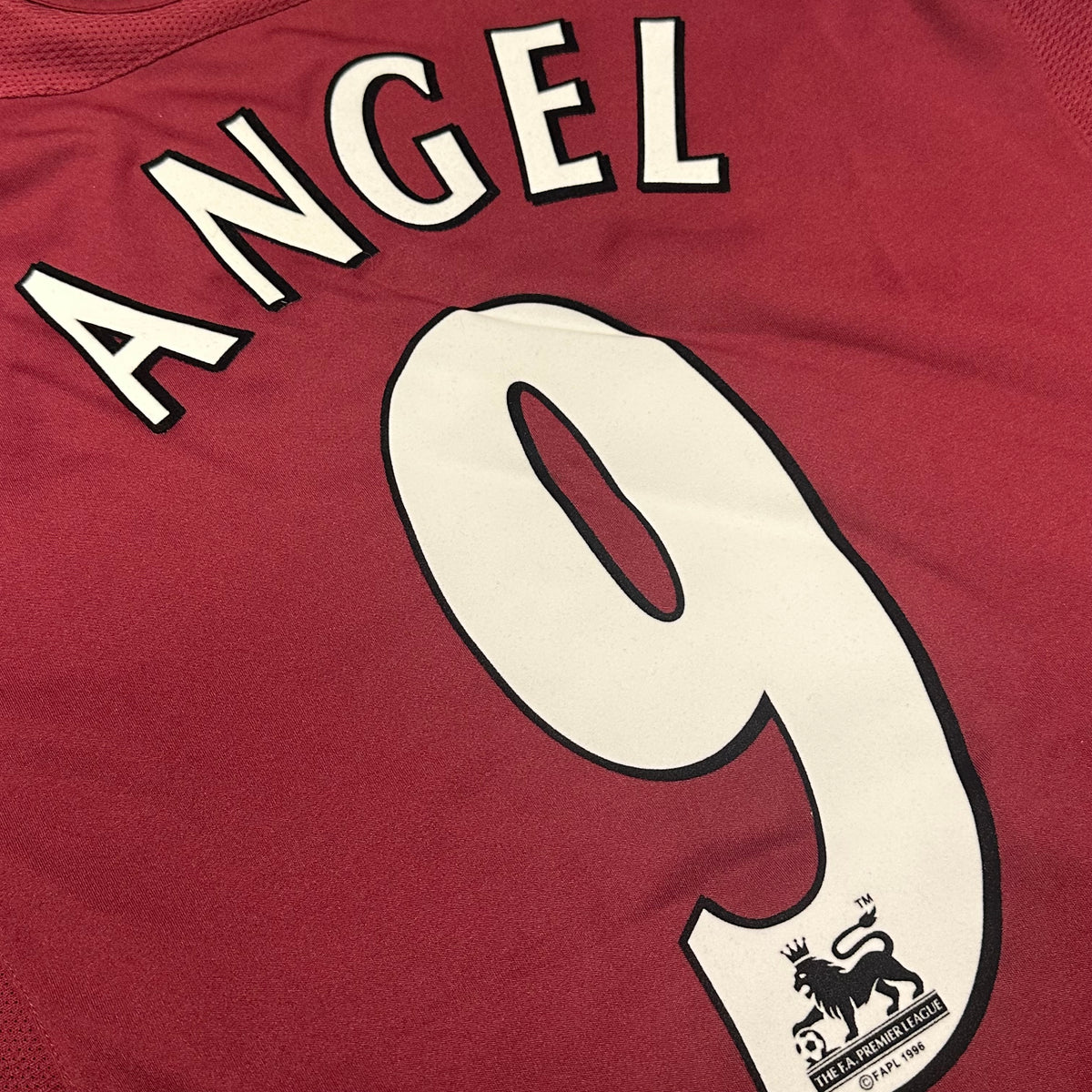 2004-05 Aston Villa Home Shirt Angel 9 [Excellent] M — How we grade our retro Aston Villa shirts | The Vault