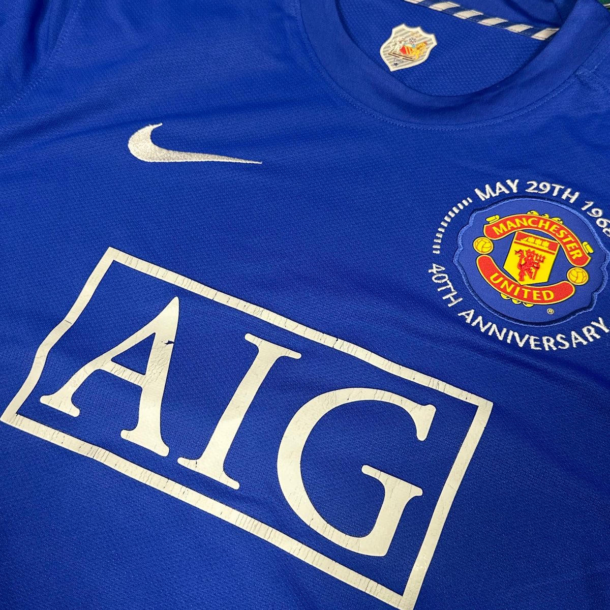 2008-09 Manchester United Third away Shirt Ronaldo 7 [Good] — Looking after your Manchester United Third jersey | The Vault