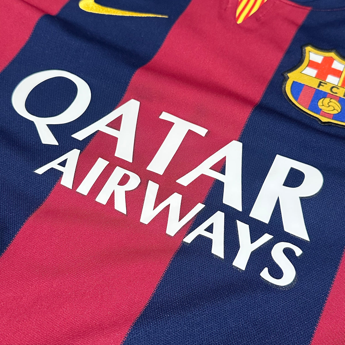 2014-15 Barcelona Home Shirt Messi 10 [Excellent] L — How we grade our retro Barcelona shirts | The Vault