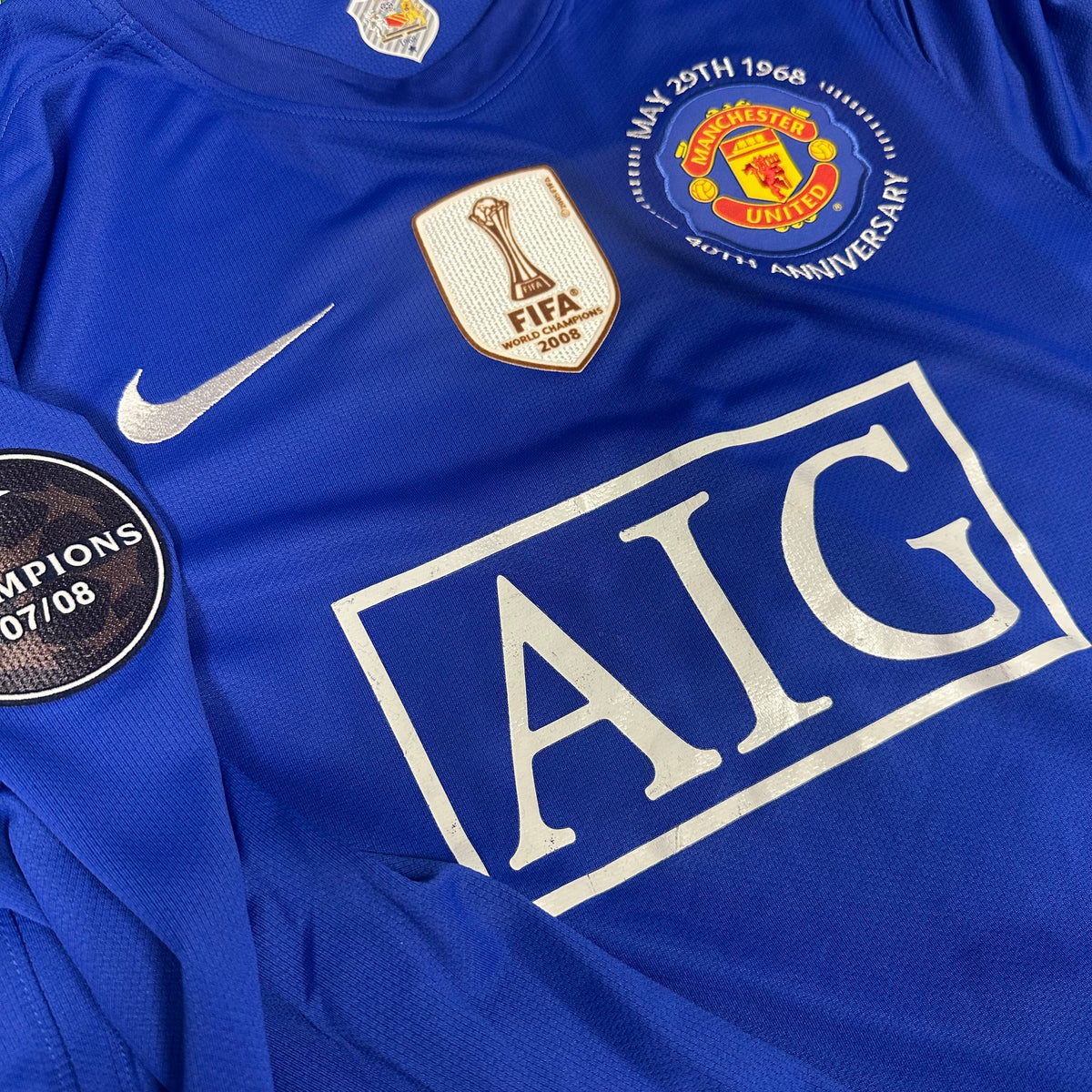 2008-09 Manchester United Third away Shirt Ronaldo 7 long sleeve [Excellent] — Looking after your Manchester United Third jersey | The Vault