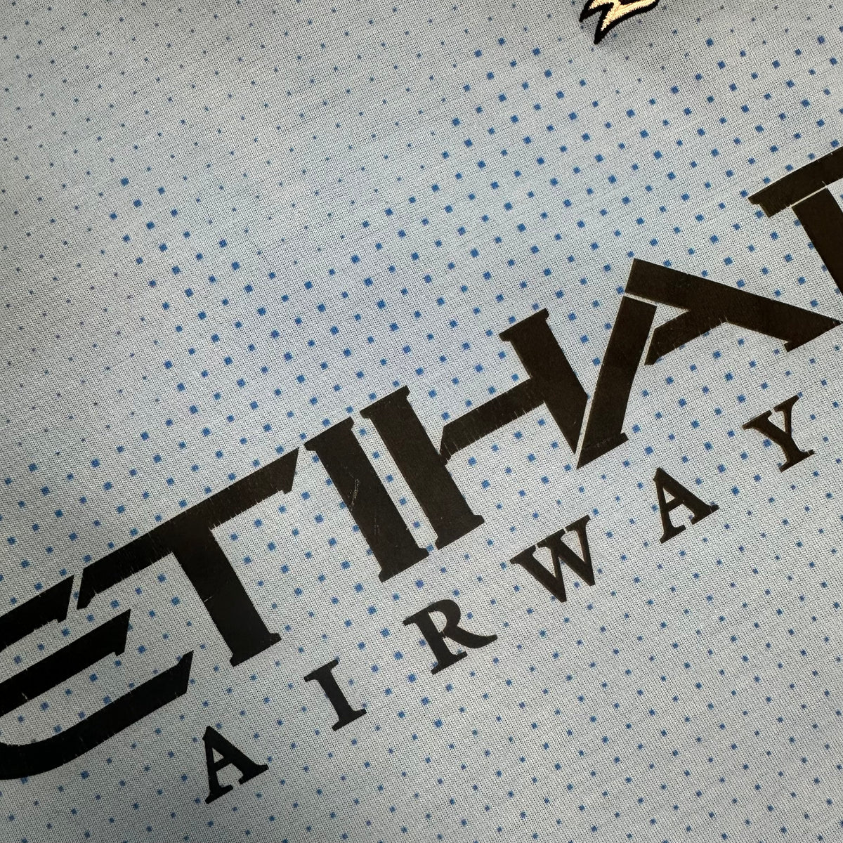 2011-12 Manchester City Home Shirt Aguero 16 [Excellent] XL — Looking after your Manchester City Home jersey | The Vault