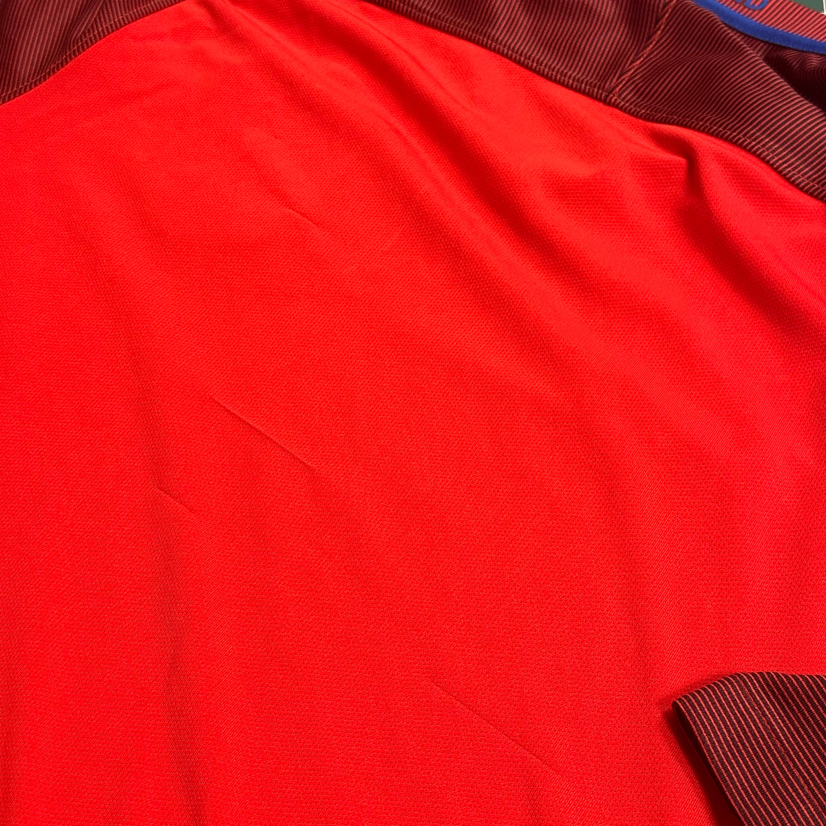 2016-18 England Away Shirt [Good] M — Looking after your England Away jersey | The Vault