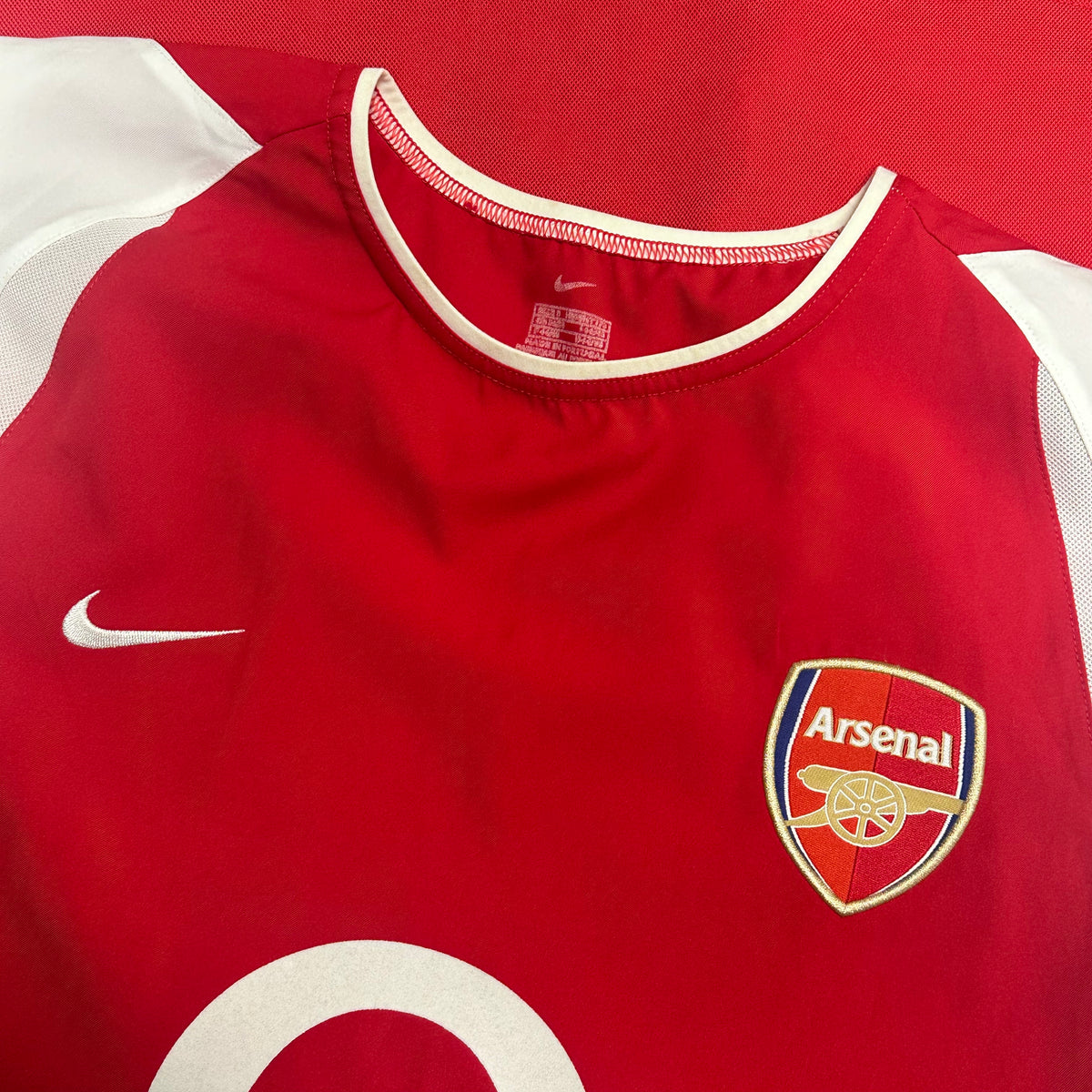 2002-04 Arsenal Home Shirt Invincibles [Perfect] S — Looking after your Arsenal Home jersey | The Vault