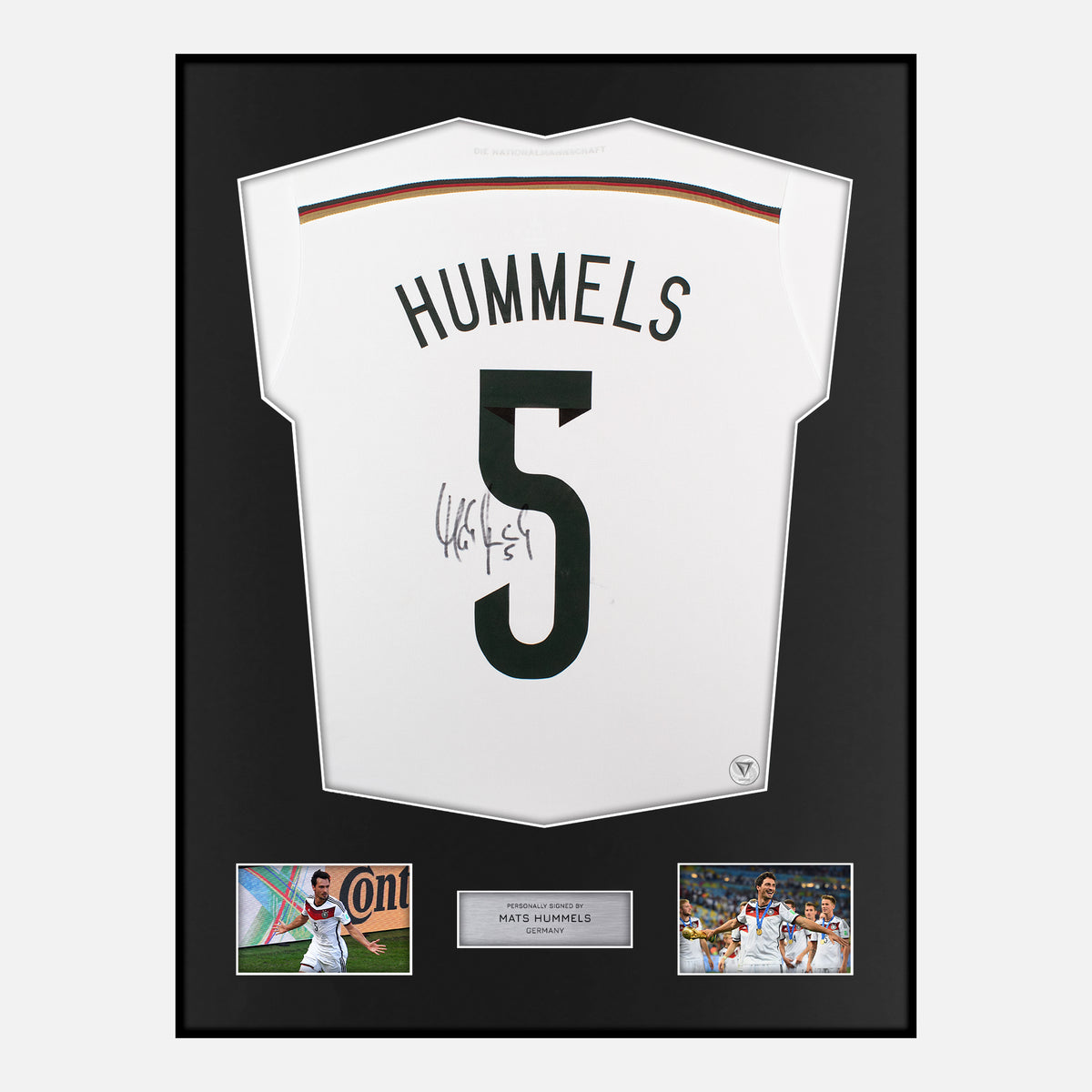 Framed Mats Hummels Signed Germany Shirt 2014 World Cup [Classic] — Verified autograph with NFC and certificate | The Vault