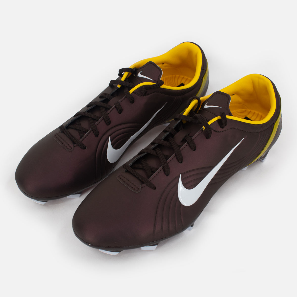 Nike Mercurial Vapor I Elite Boots Dark Cinder RGN FG [New] UK 9.5 — Built to wear or collect | The Vault