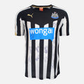Squad Signed Newcastle United Shirt 2014-15 Home [22 Autographs]