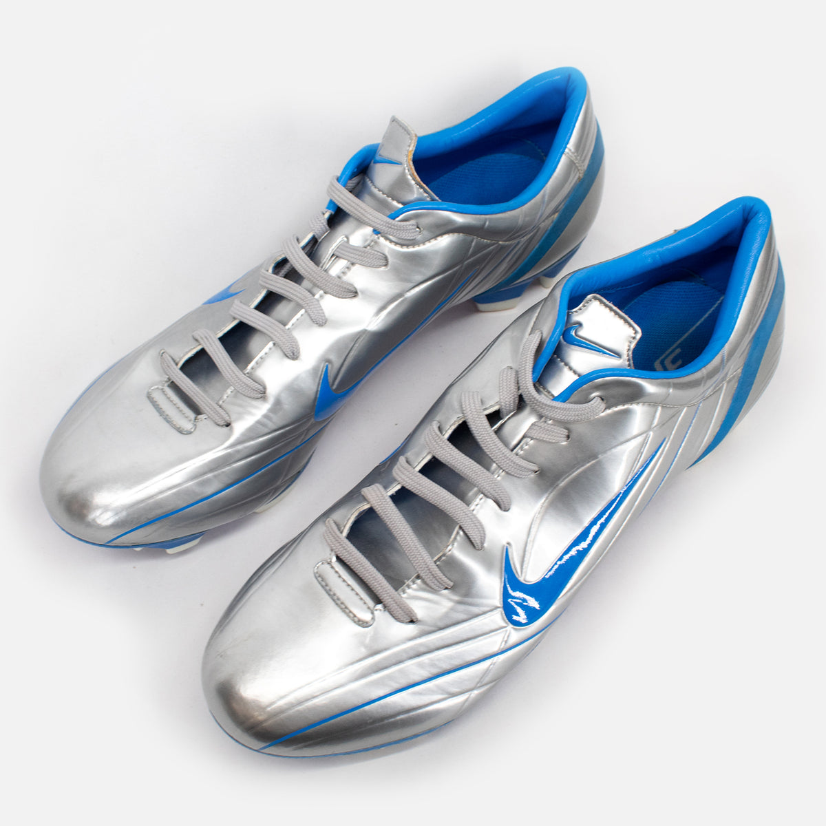 Nike Mercurial Vapor II Boots Silver/Blue FG [Excellent] UK 8 — Built to wear or collect | The Vault