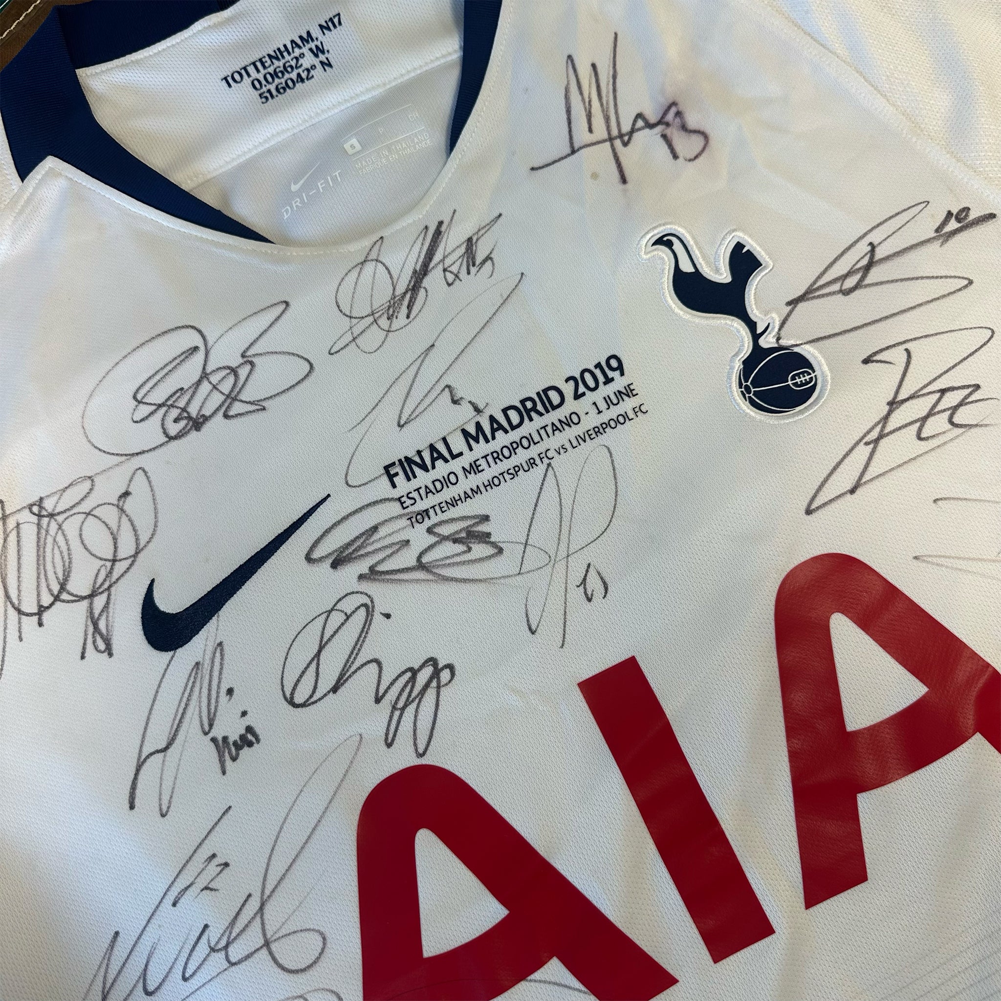 Tottenham Hotspur Squad Signed Shirt | Vault Verified