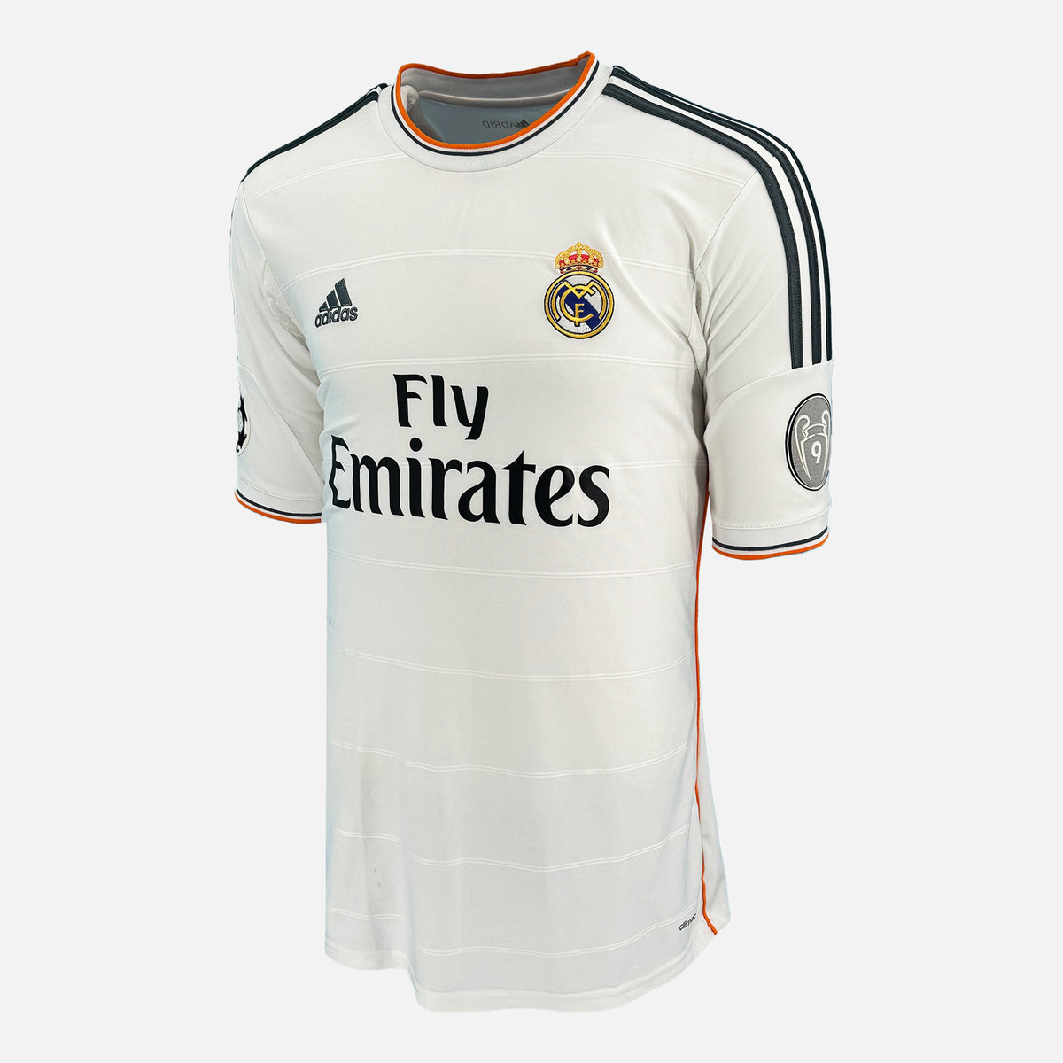 2013-14 Real Madrid Home Shirt Ronaldo 7 [Excellent] L — Looking after your Real Madrid Home jersey | The Vault
