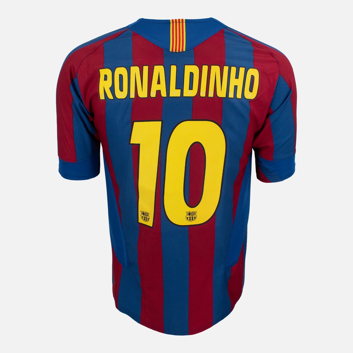 2005-06 Barcelona Home Shirt Ronaldinho 10 [Excellent] XL — Verified official Barcelona shirt, condition graded | The Vault
