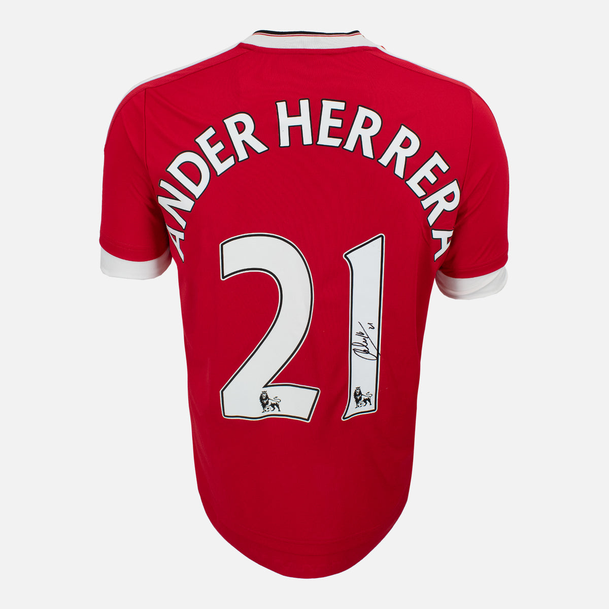 Ander Herrera Signed Manchester United Shirt 2015-16 Home [21] — Manchester United signed shirt from the 2015 to 2016 season | The Vault