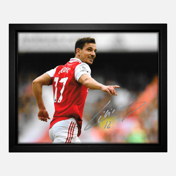 Framed Cédric Soares Signed Arsenal Photo [8x10"]