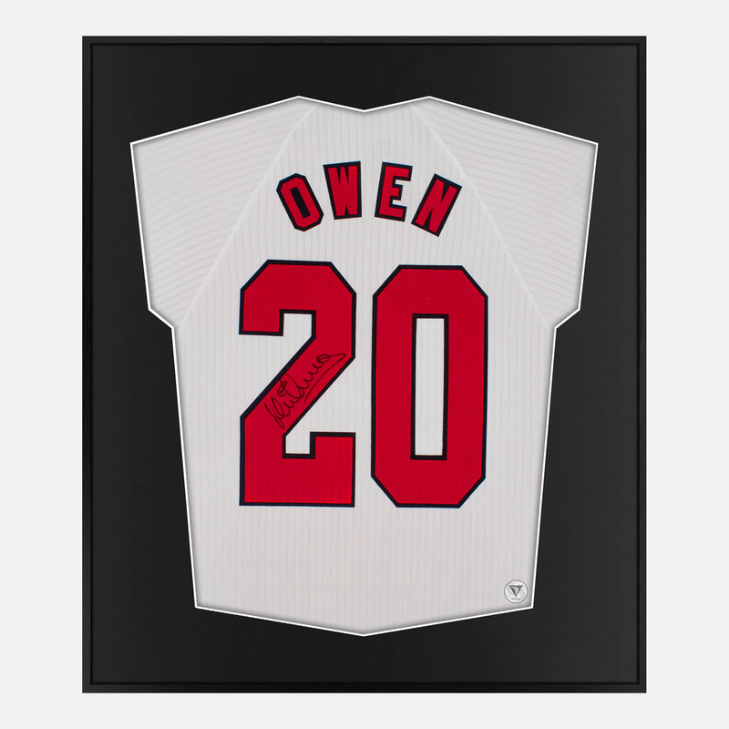 Framed Michael Owen Signed Shirt, 1997-99 Home [Lite]