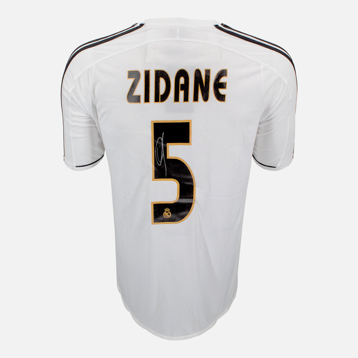 Zinedine Zidane Signed Real Madrid Shirt 2003-04 Home [5] — Real Madrid signed shirt from the 2003 to 2004 season | The Vault