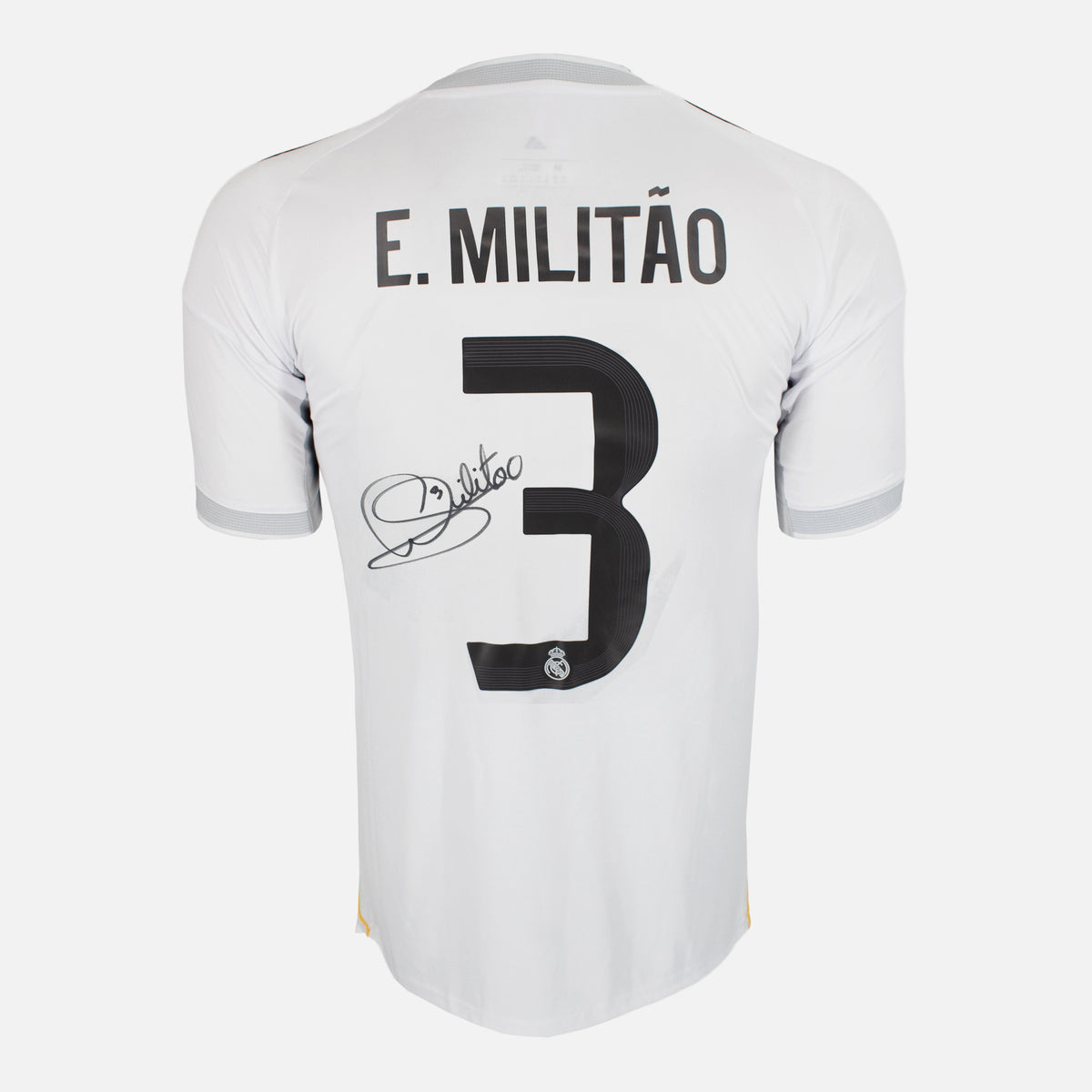 Eder Militao Signed Real Madrid Shirt 2025-26 Home [3] — Real Madrid signed shirt from the 2025 to 2026 season | The Vault