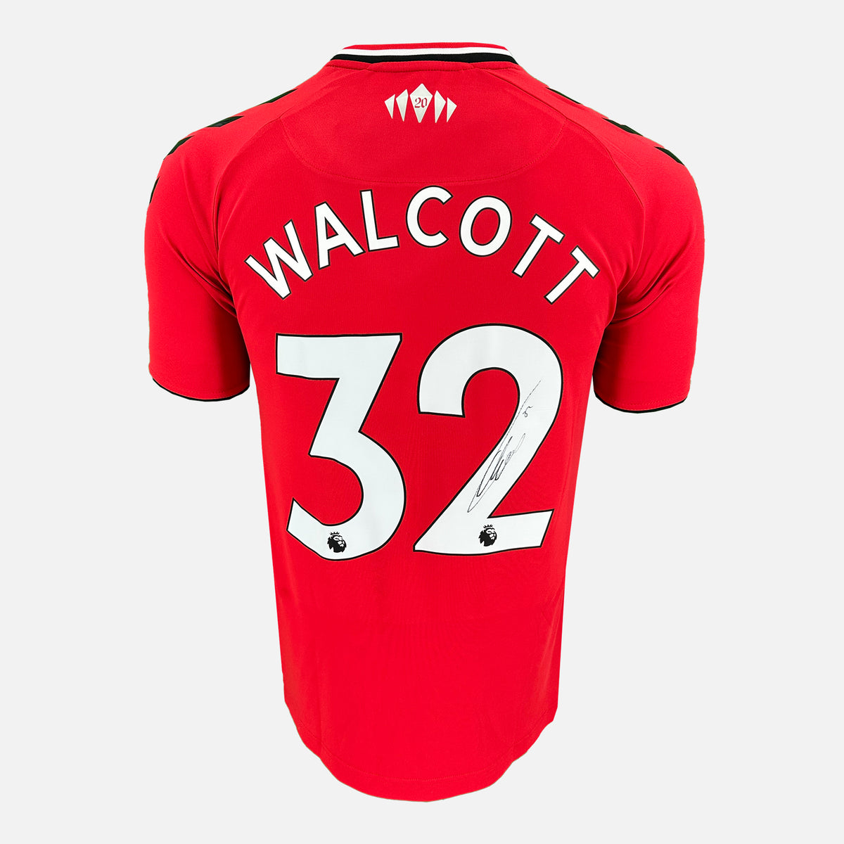 Theo Walcott Signed Southampton Shirt 2021-22 Home [32] — Southampton signed shirt from the 2021 to 2022 season | The Vault