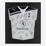 Framed Squad Signed Tottenham Hotspur Shirt 2010-11 Home [Mini]