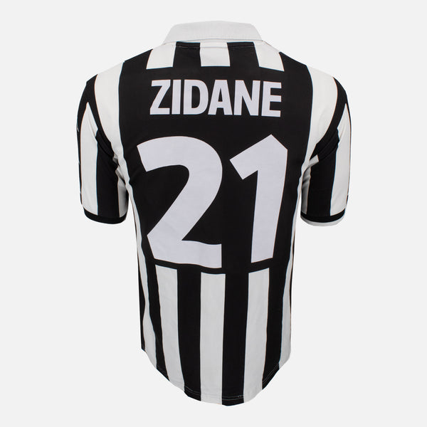 Zinedine-Zidane-Juventus-Home-