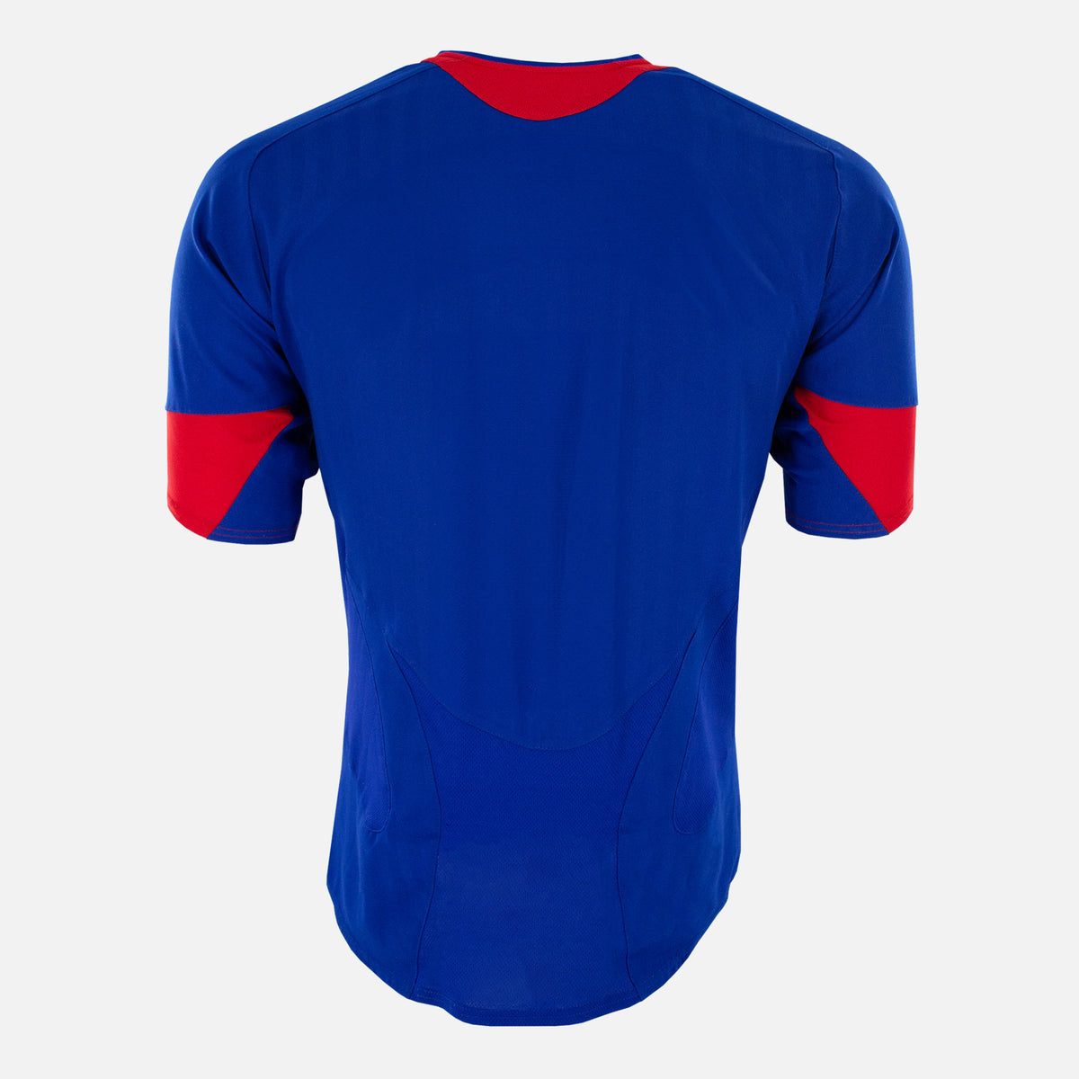 2005-06 Manchester United Away Shirt [Excellent] M — Looking after your Manchester United Away jersey | The Vault